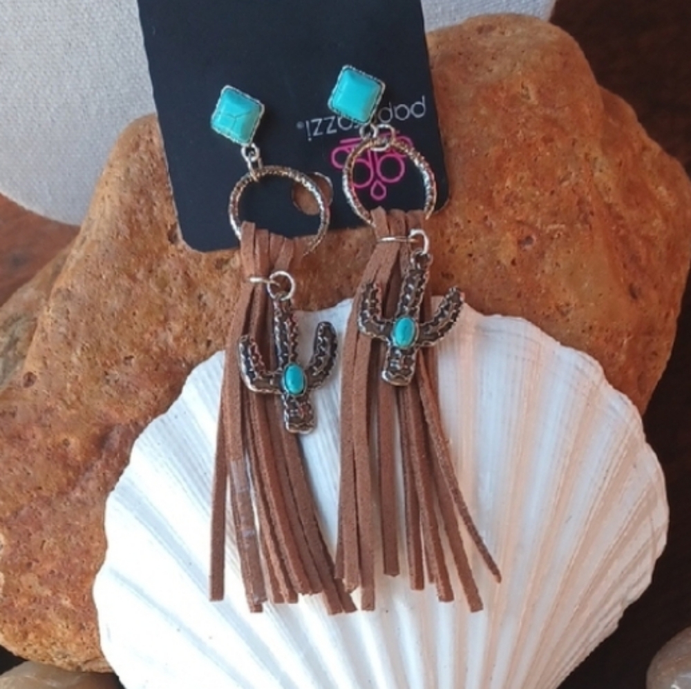 Paparazzi Turquoise & Silver Tone Cactus Leather Like Fringe Dangling Earrings